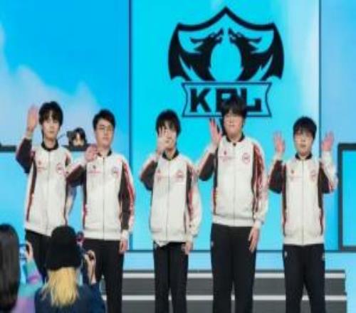 那波利与乌,迪内斯对决,意甲领跑优,500比分官网,体育赛事数据,赛事比分信息,体育赛事平台,赛事中心